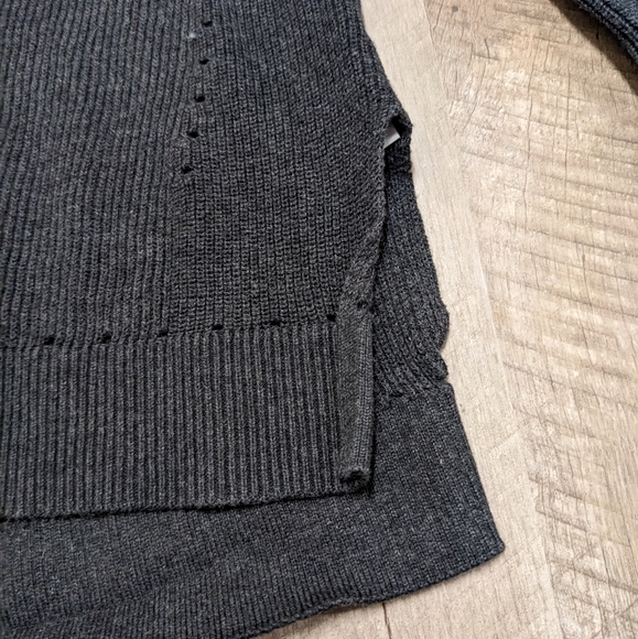 CAbi Gray High Low Hemline Sweater Top - Picture 7 of 12